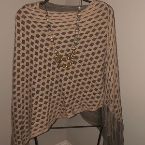 Final Price Drop ✅ 2 Chic 2 Tone Poncho